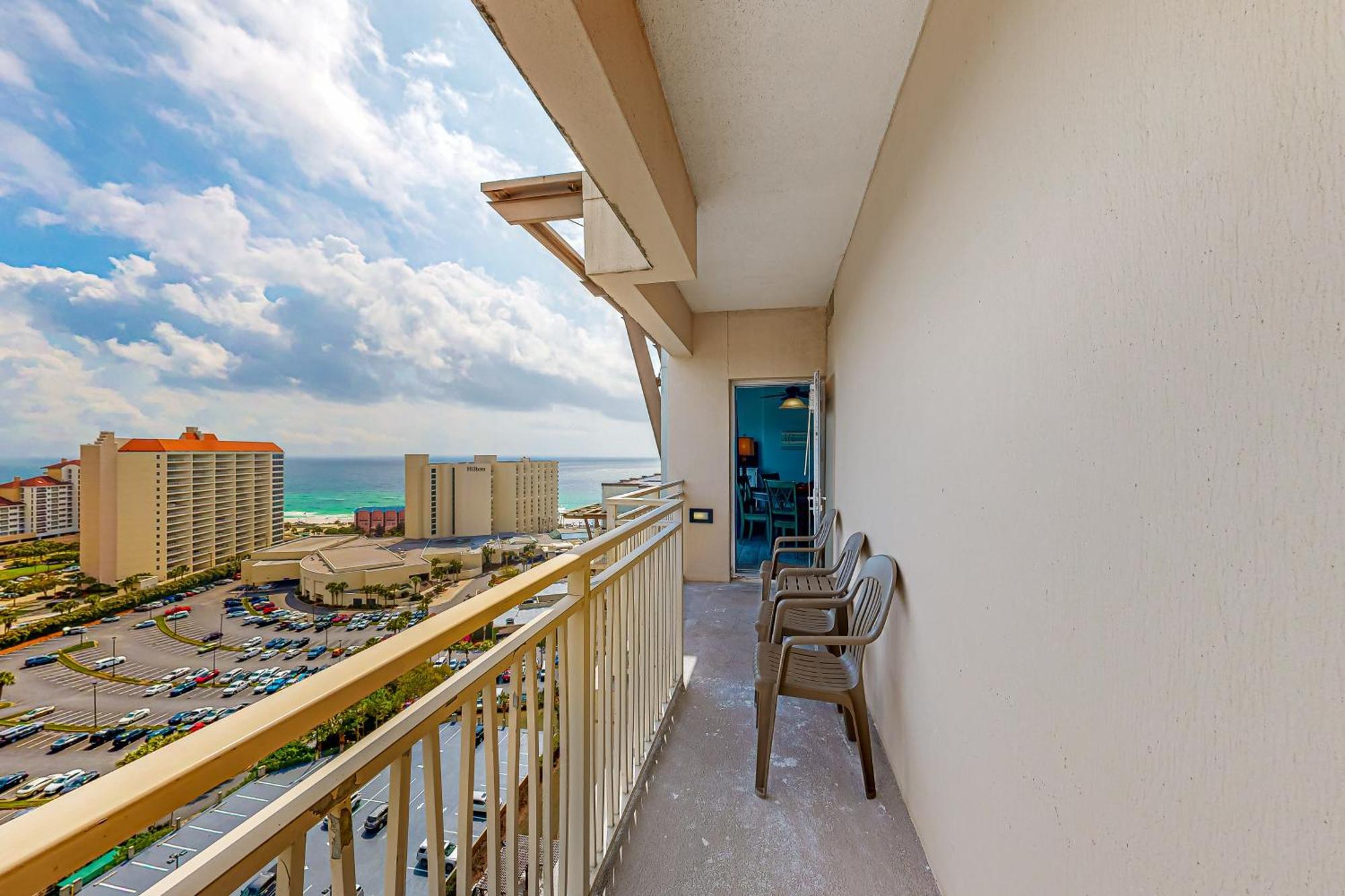 Luau Condos IV Destin Room photo