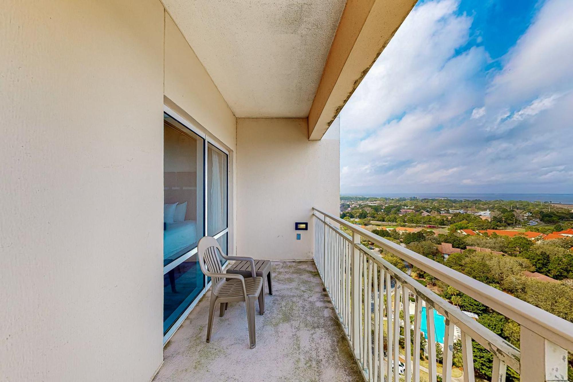Luau Condos IV Destin Room photo
